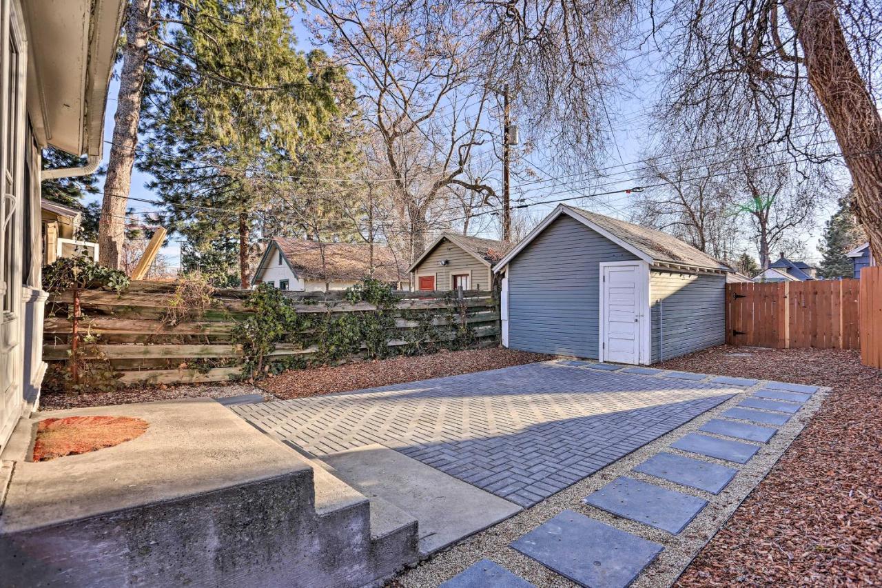 Vintage-Chic Home With Patio - Walk To Hyde Park!ボイシ エクステリア 写真